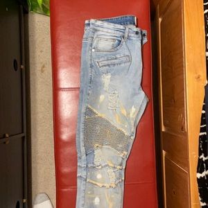 KDNK 11 4 14 11 Jeans. Jeans are brand new never worn.